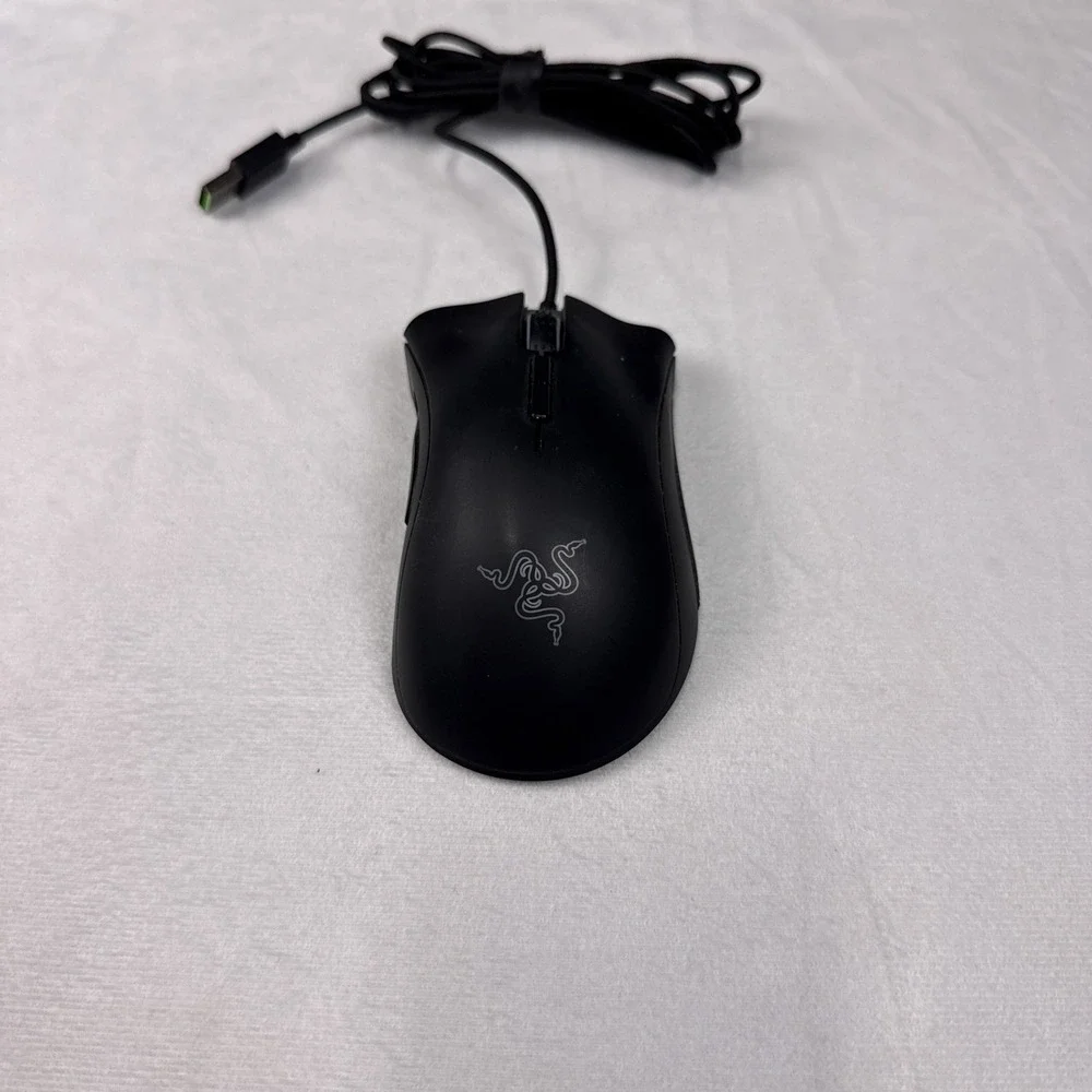 Razer DeathAdder Elite Wired Gaming Mouse RZ01-0201 Black 16000 DPI Ergonomic